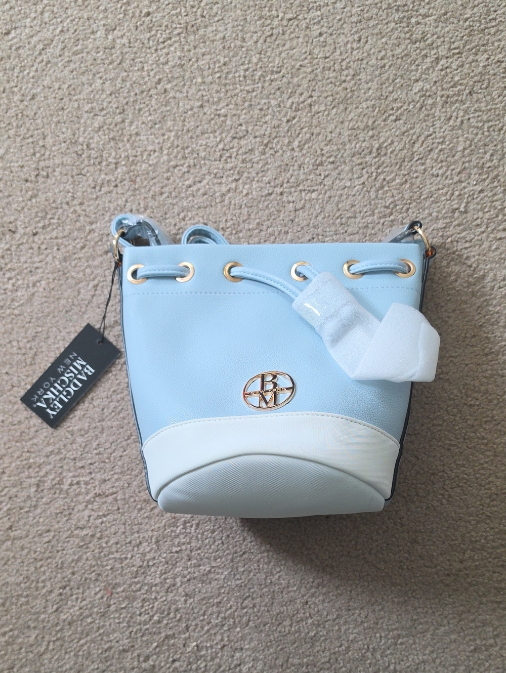 Badgley Mischka Light Blue and White Drawstring Bucket Crossbody Bag